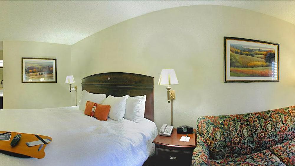 Hampton Inn Далтон Екстер'єр фото