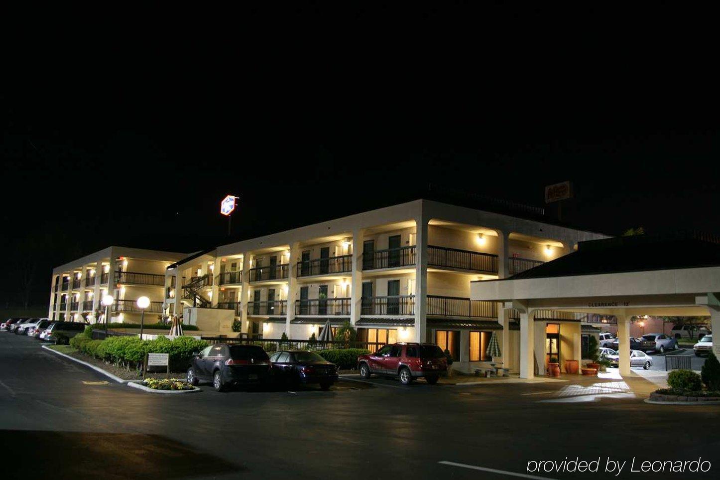 Hampton Inn Далтон Екстер'єр фото