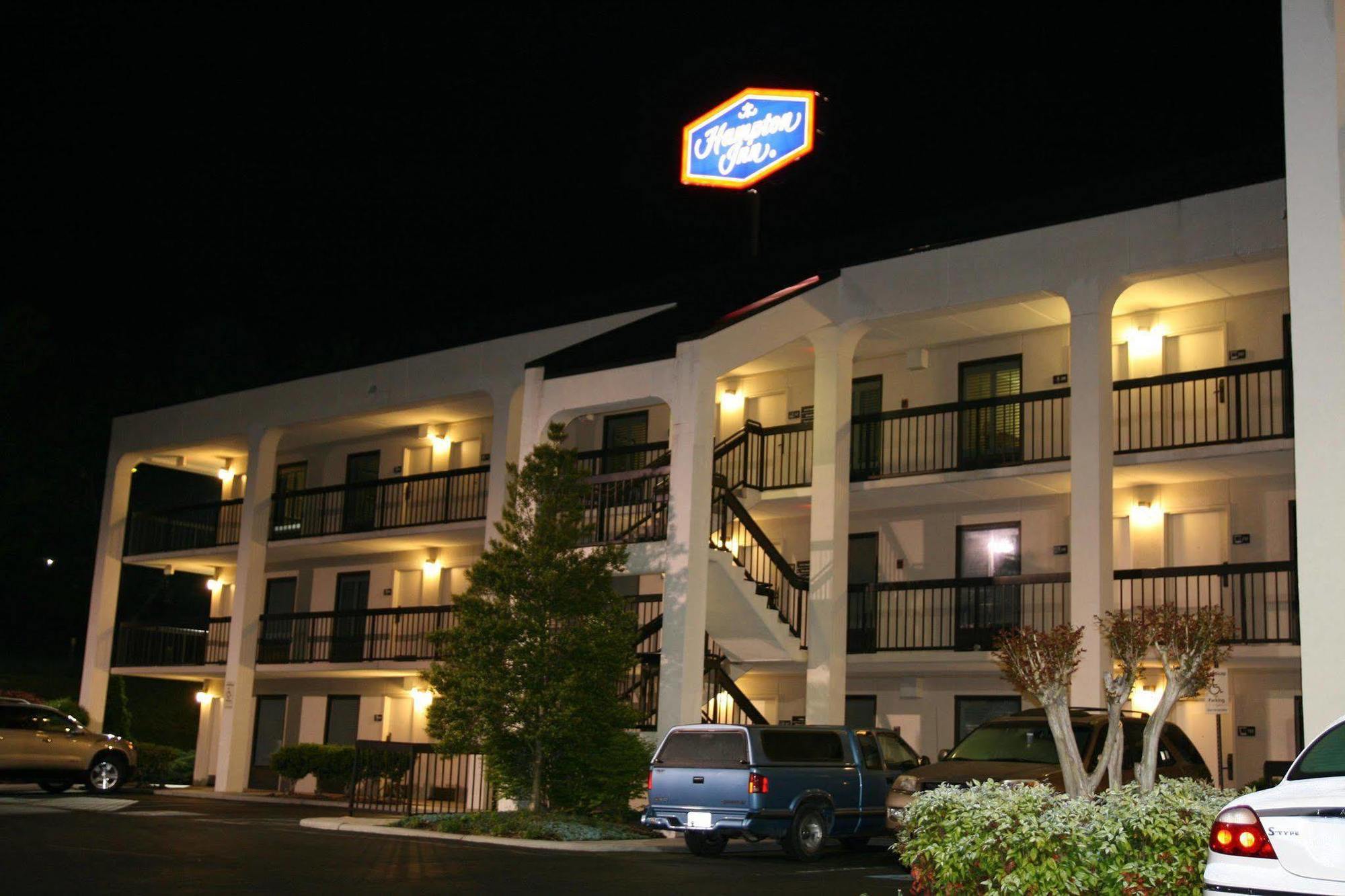 Hampton Inn Далтон Екстер'єр фото
