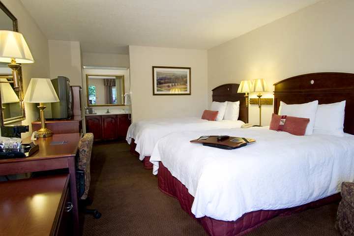 Hampton Inn Далтон Екстер'єр фото